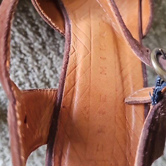 Chief Mihara ladies heeled leather sandals. Gently used condition 37.5 - Picture 5 of 9